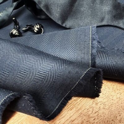 Balmoral 200 black herringbone
