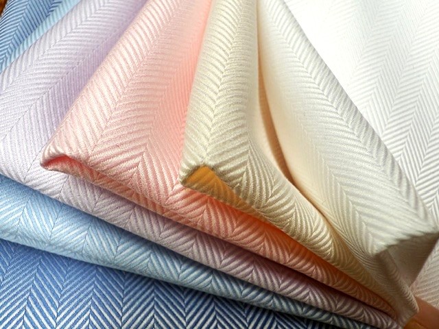 Balmoral 200 white herringbone