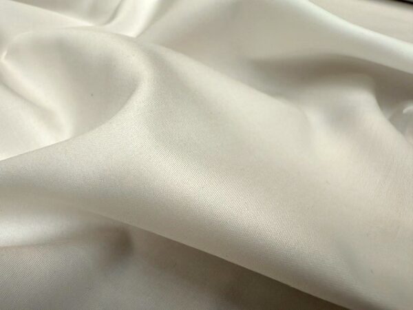 Lakeside ecru non iron sateen fabric