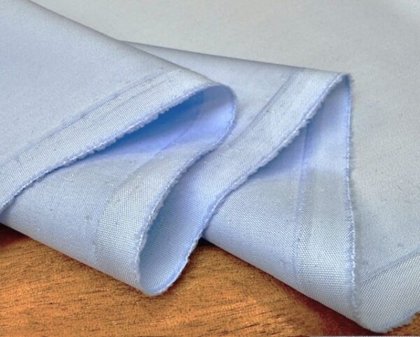 Lakeside sky non iron sateen fabric