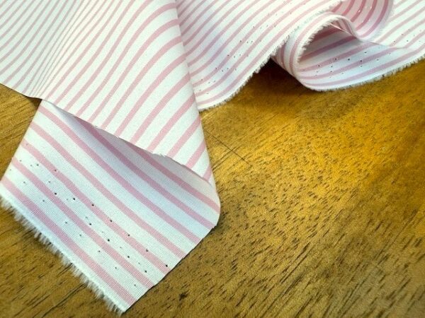 King AC4 pink striped fabric