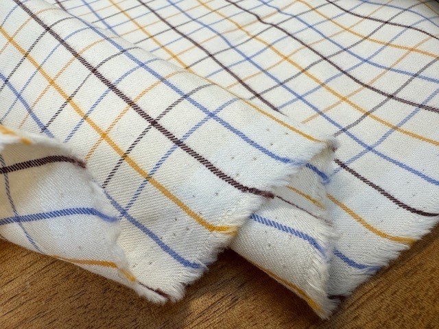 Kent Country 32 gold twill fabric