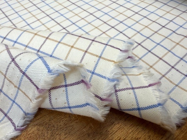 Kent Country 33 plum twill fabric