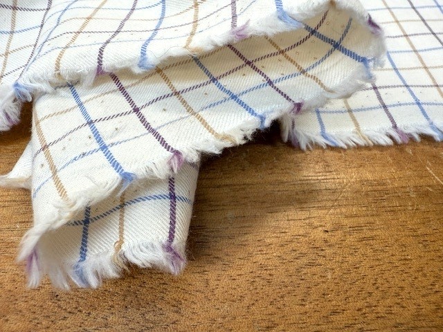 Kent Country 33 plum twill fabric