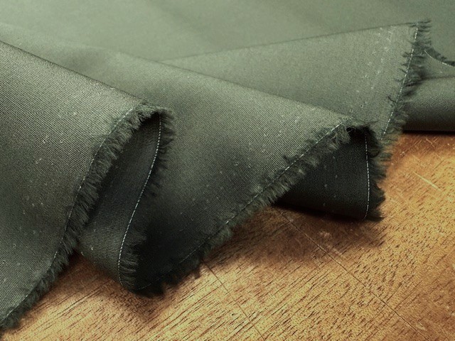 Nelson plain dk olive cotton poplin