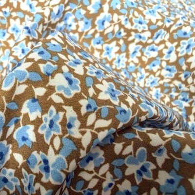 Hampton 450 tan print fabric