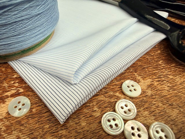 Imperial 2/170's 10 navy stripe fabric